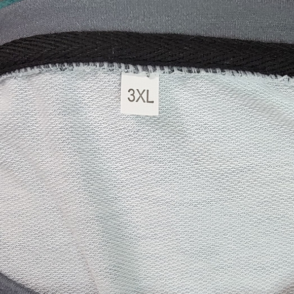 NWOT Women's Christmas Shirt - Picture 3 of 3